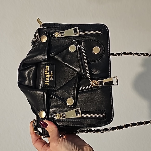 JING PIN Nv Bao Black & Gold Hardware Fashion Bag Purse LeatherJacket Moto style